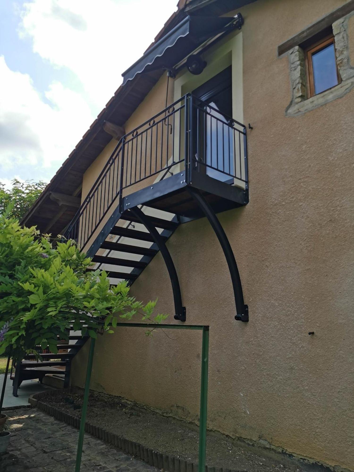 - - - - -Les Colombages - - - - Chambre D'Hotes-Gite- Classement Gite 3 Etoiles Mirepoix  Eksteriør billede